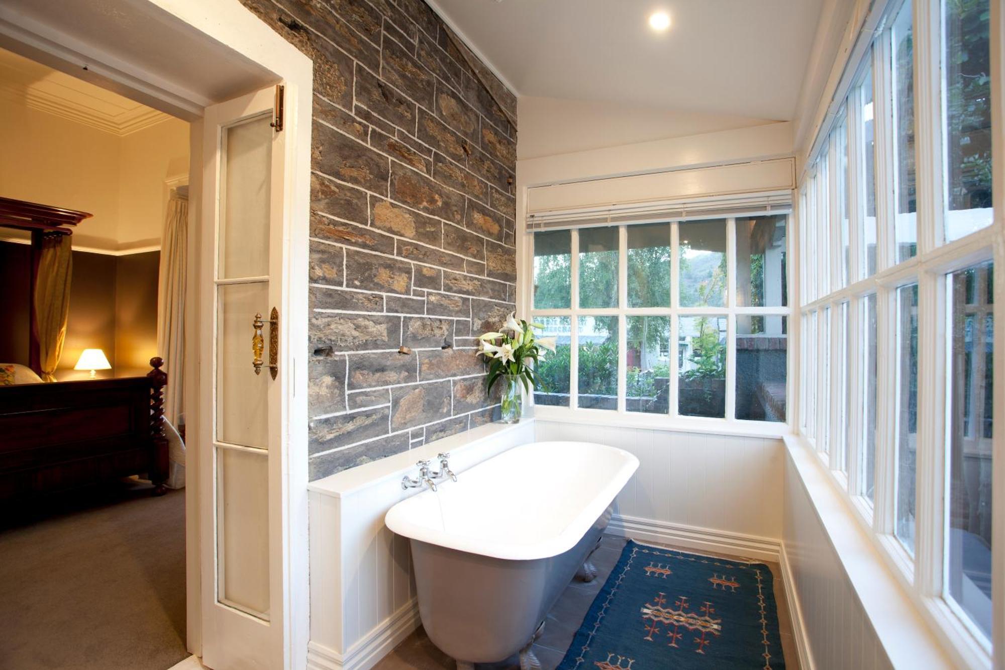 Olivers Central Otago Clyde Room photo