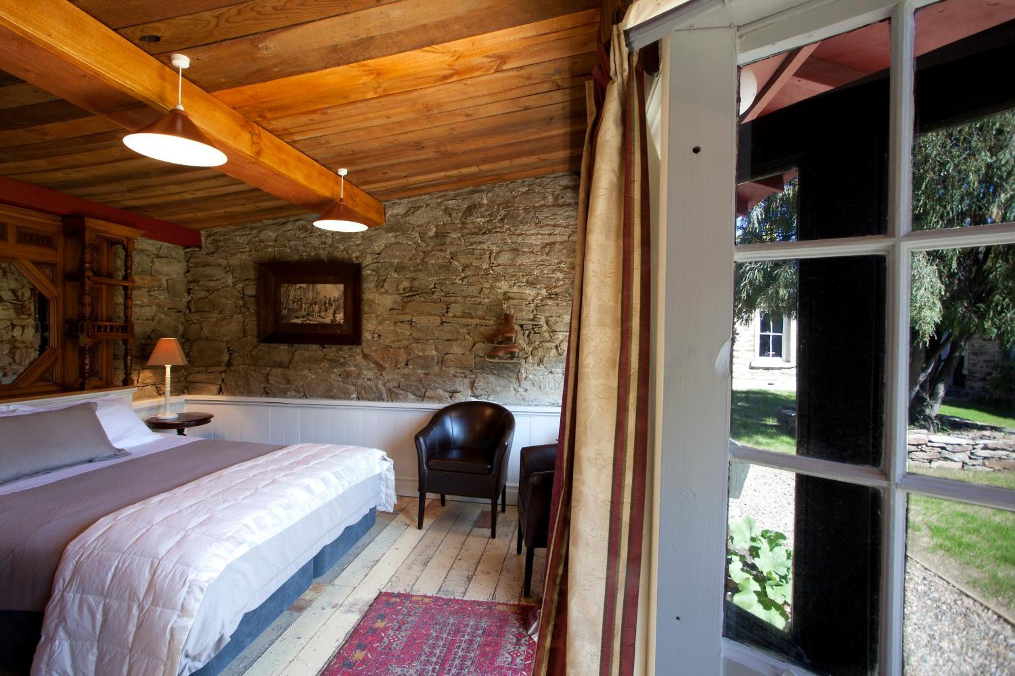 Olivers Central Otago Clyde Room photo